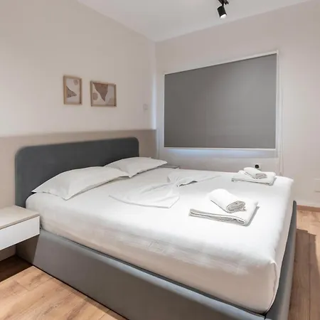 2br At Palace With Cubes - Skanderbeg Square Lägenhet *