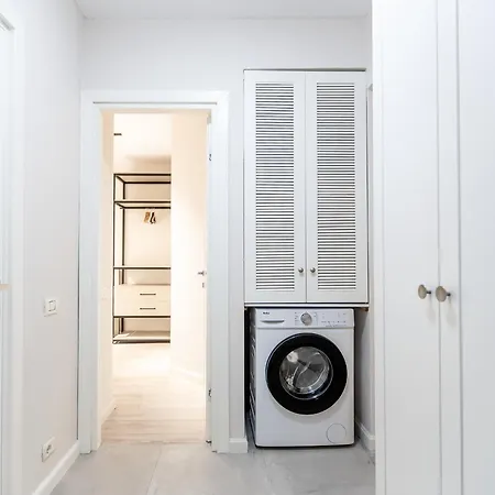 2br At Palace With Cubes - Skanderbeg Square Tirana