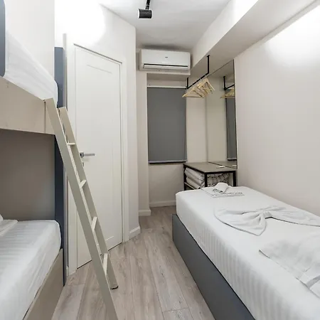 Lägenhet 2br At Palace With Cubes - Skanderbeg Square