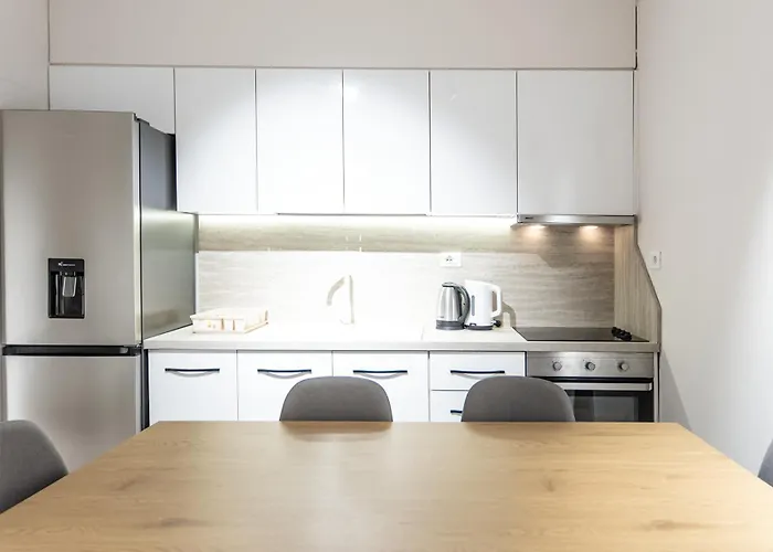 2br At Palace With Cubes - Skanderbeg Square Apartment