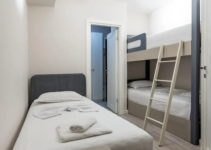 Apartment 2br At Palace With Cubes - Skanderbeg Square Tirana