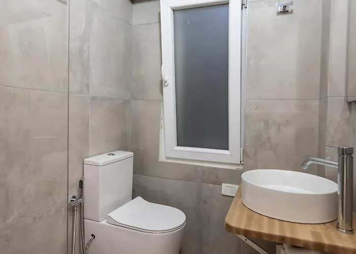 Apartment 2br At Palace With Cubes - Skanderbeg Square Tirana